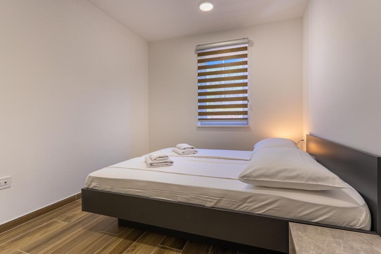 Apartman Vischetti Cres Εξωτερικό φωτογραφία