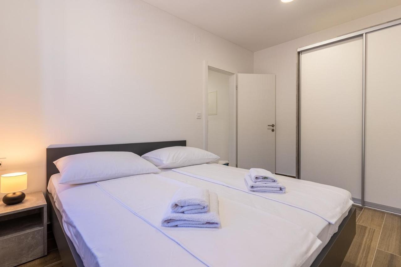Apartman Vischetti Cres Εξωτερικό φωτογραφία